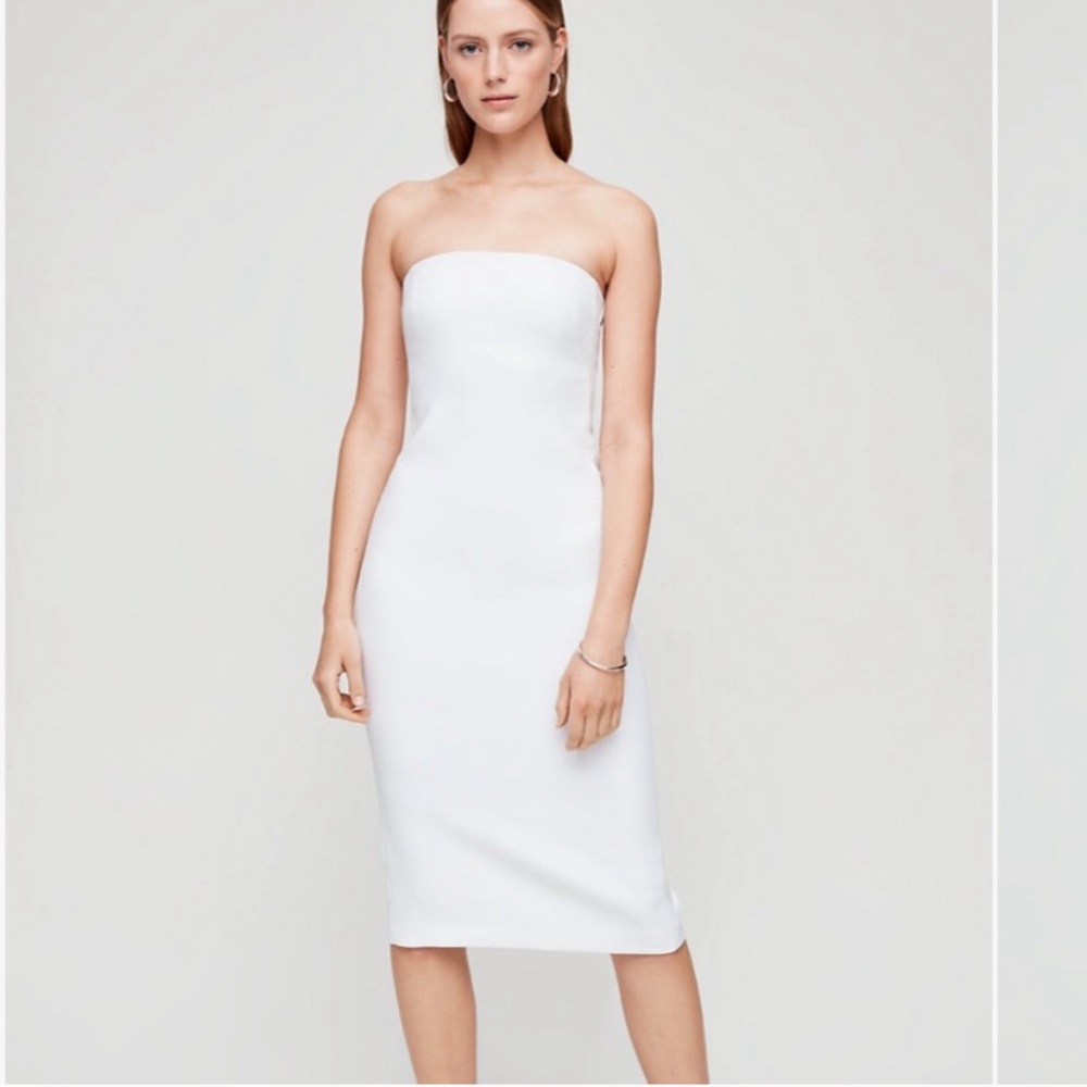 { Aritzia } Strapless Babaton Midi Dress
